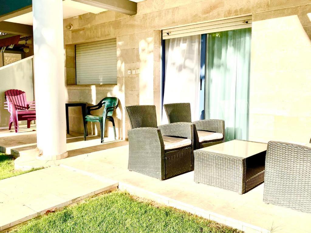 Royal Park Eilat Apartments Buitenkant foto