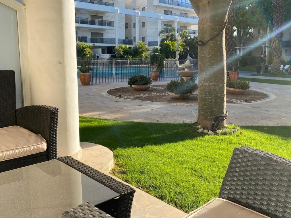 Royal Park Eilat Apartments Buitenkant foto
