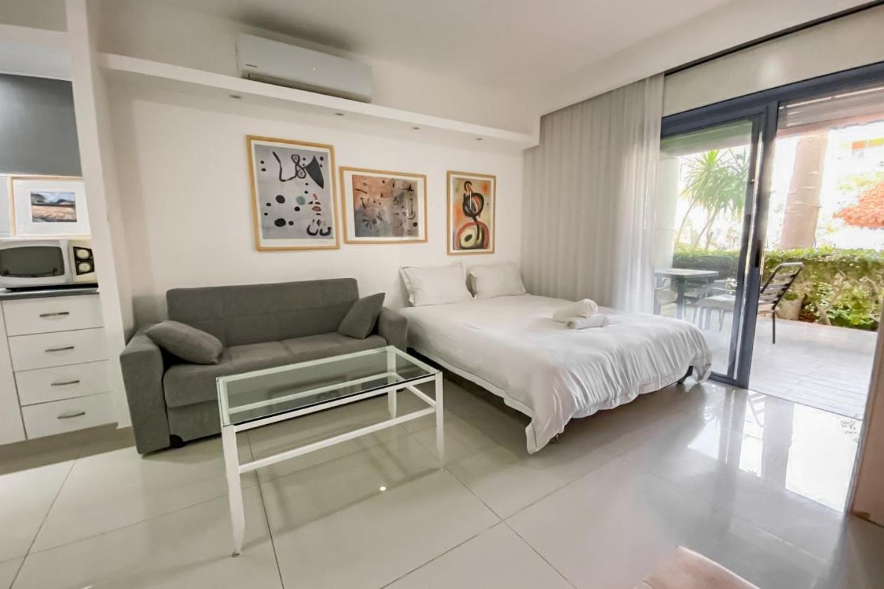 Royal Park Eilat Apartments Buitenkant foto