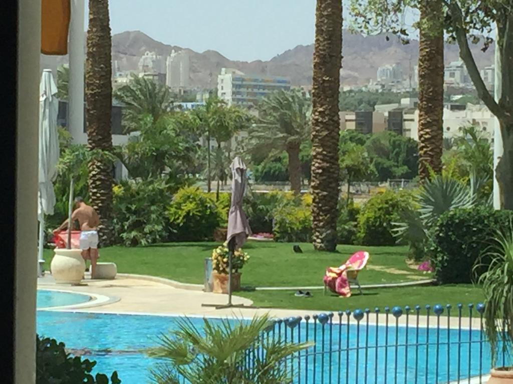 Royal Park Eilat Apartments Buitenkant foto